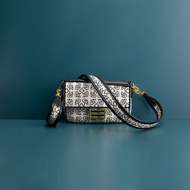 390be9e5-64b6-4467-8285-8d98487e4615