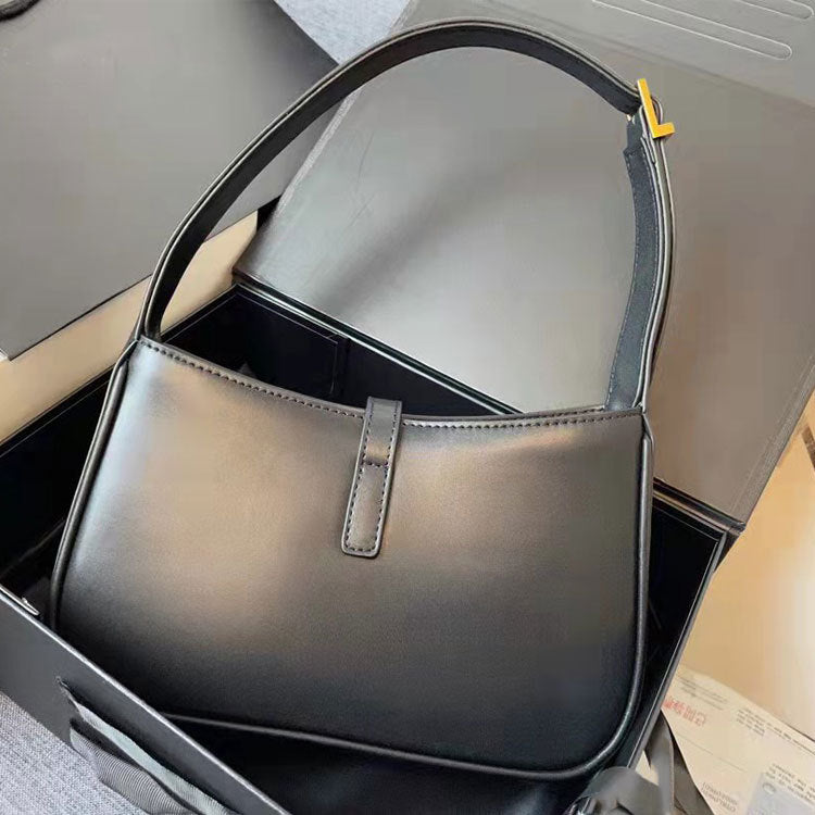 7de6fc98-961a-4448-a3fd-3e224303dfd8