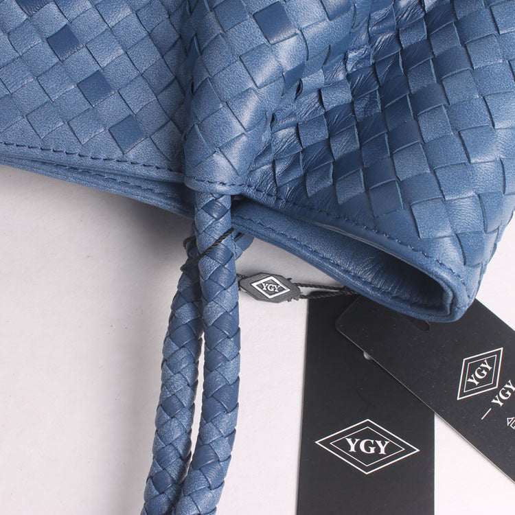 c39f5b4b-2dc8-4808-9f83-d33299a34209