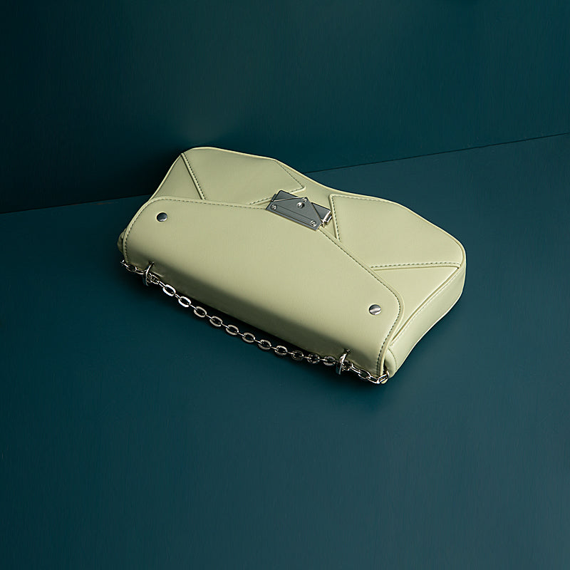 d062ed2f-d841-44a8-bc07-26795cd71af0