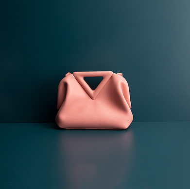 d9fe8364-a842-4da1-8b6a-0f77bea3bdad